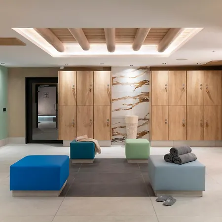 Mgm & Residences - Akoya