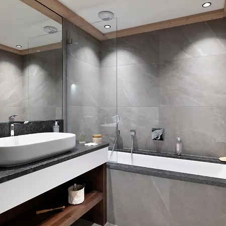 Mgm Hôtels&résidences - Résidence Akoya 5*